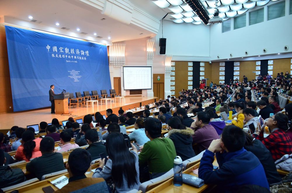 胡迺武深度解讀國家十三五規(guī)劃建議:大力振興裝備制造業(yè)意義非常